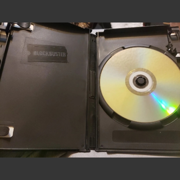 Shoot 'Em Up (DVD, 2007) - Picture 3 of 4